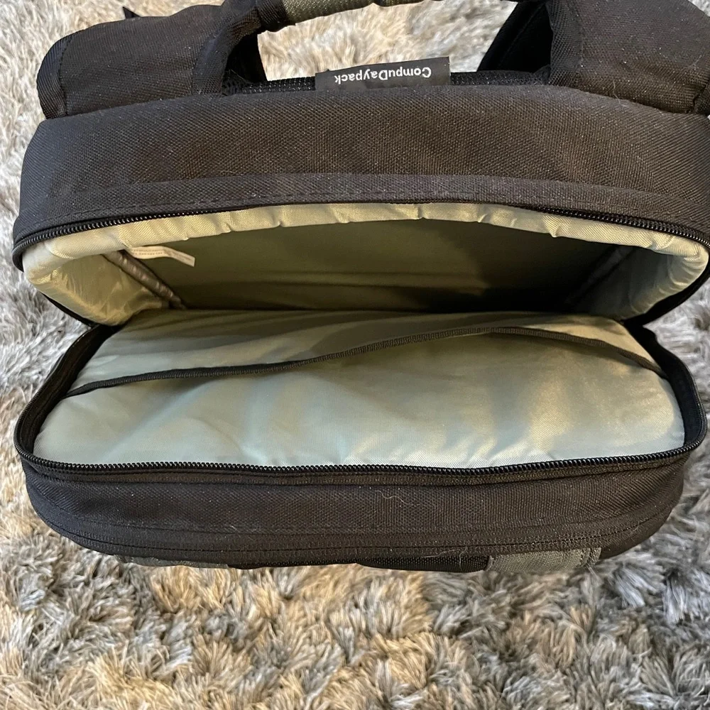 Lowepro CompuDaypack Camera + Laptop backpack